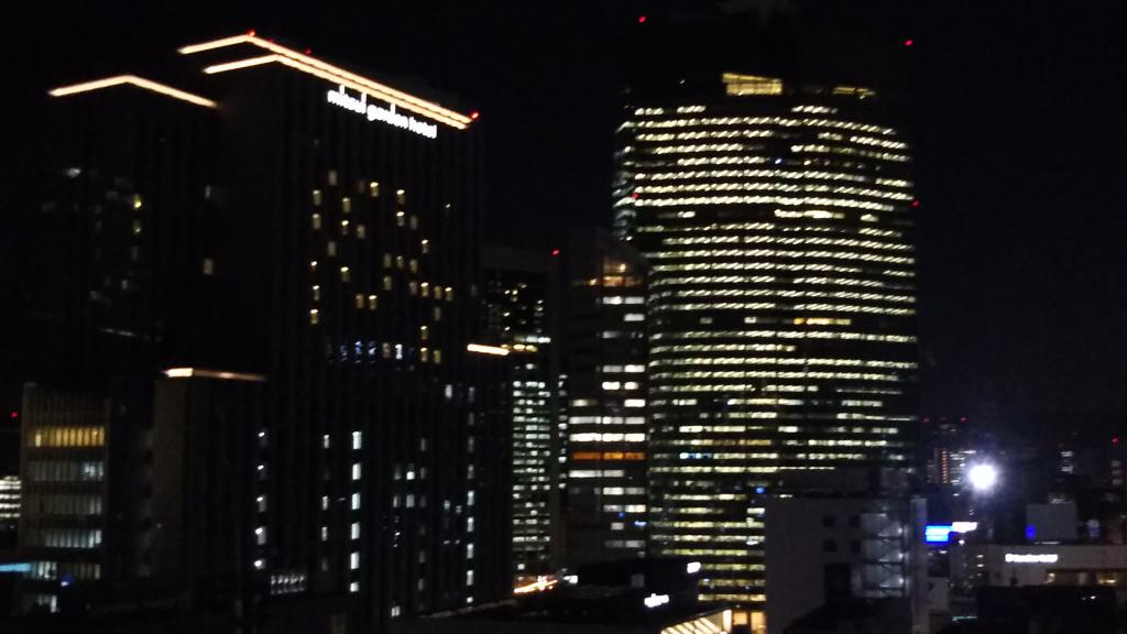  GINZA SIX的魅力(4)屋頂庭園的夜景