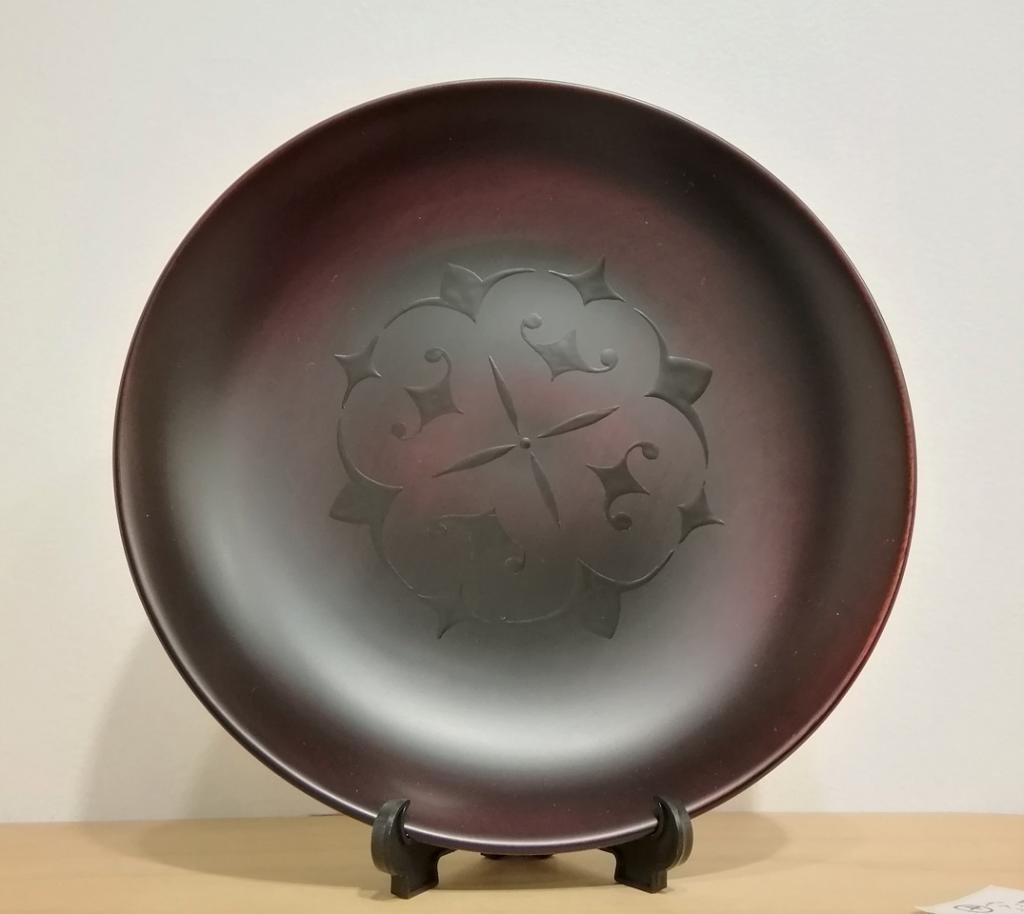 盤子
河馬
１６８×１６８×３０ｍｍ
7,700日圓堀內亞理子有滋潤的生活展
　～日本橋木屋總店izutuki～