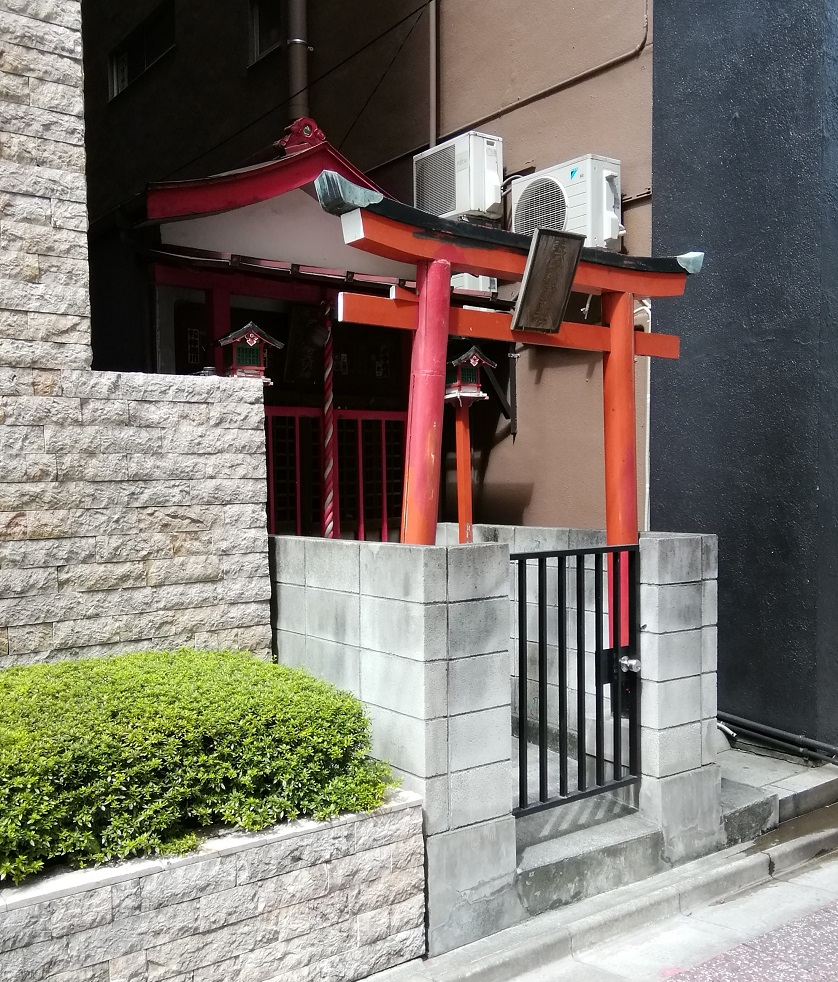  從人形町站可以去的安靜氛圍的神社NO.28
 　～玉尾稻荷神社～ 