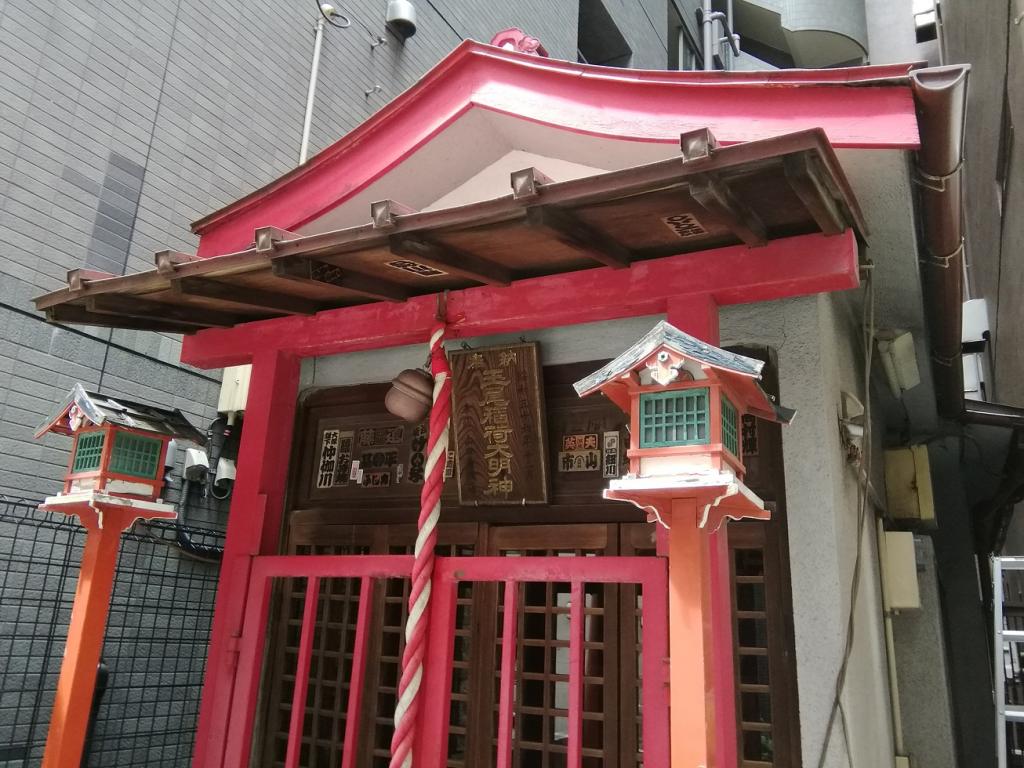  從人形町站可以去的安靜氛圍的神社NO.28
 　～玉尾稻荷神社～ 