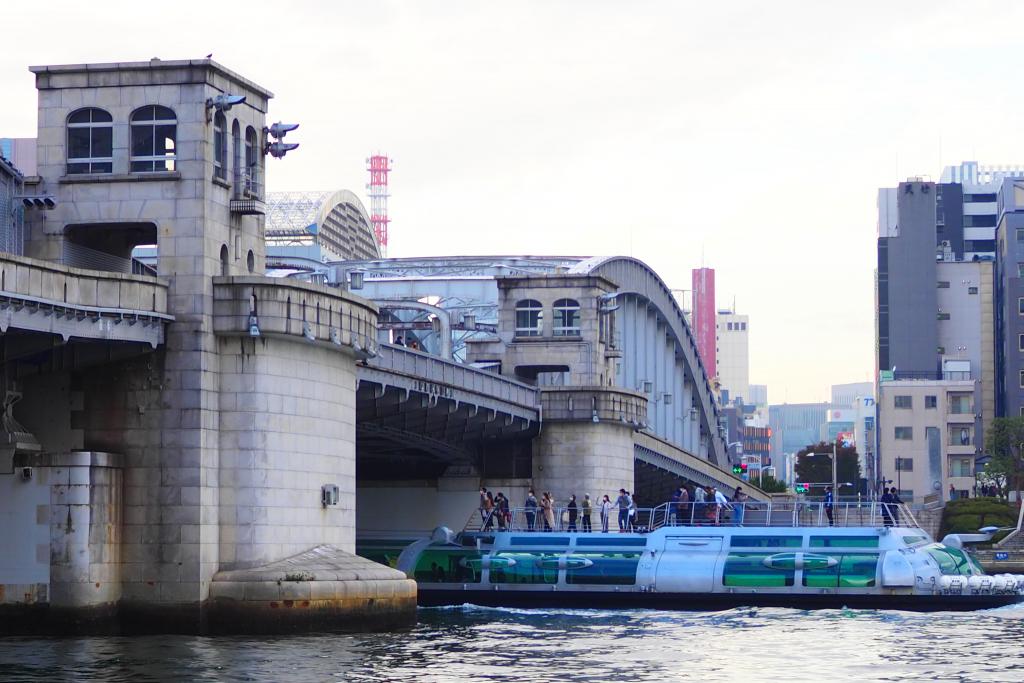 去看原節子的“東京戀人”的勝哄橋不開了已經50年了