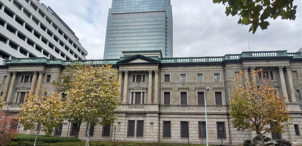 從外堀大道出發的本館西立面重要文化遺產【日本銀行總店本館】的魅力