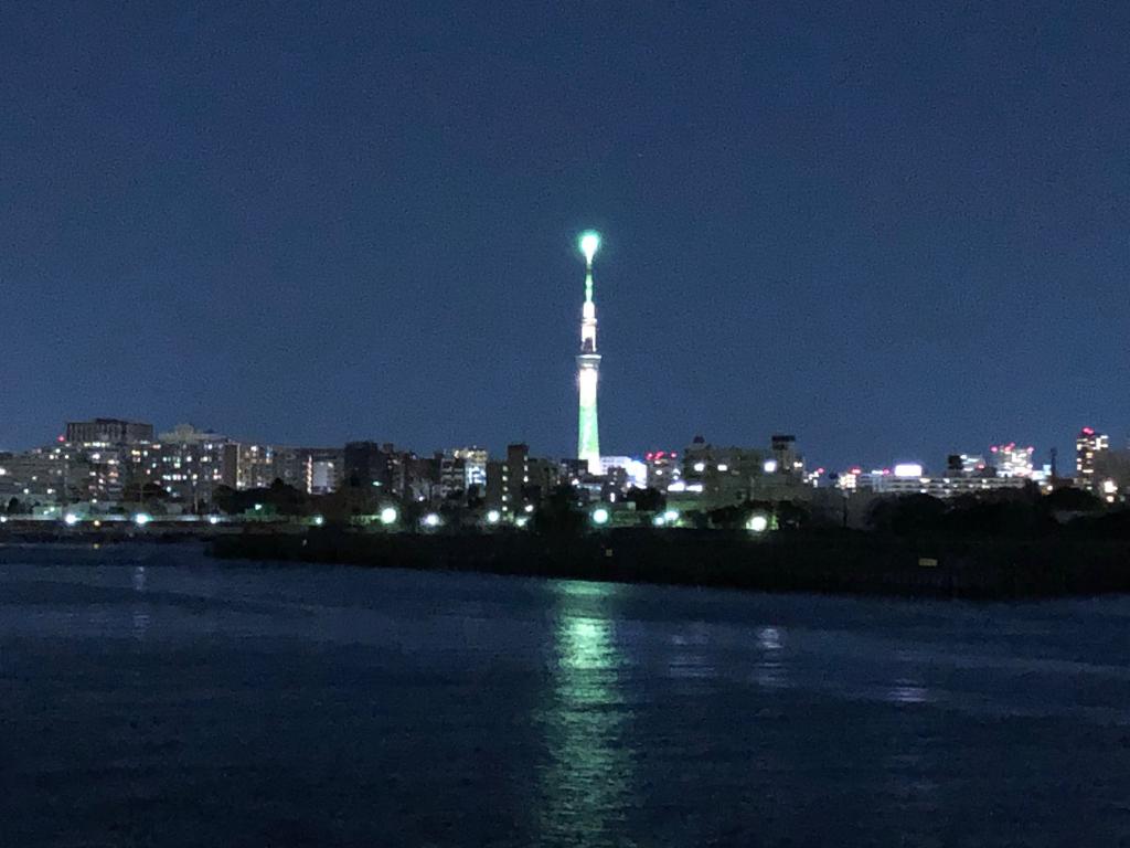 東京天空樹之夜的中央區:燈光巡遊