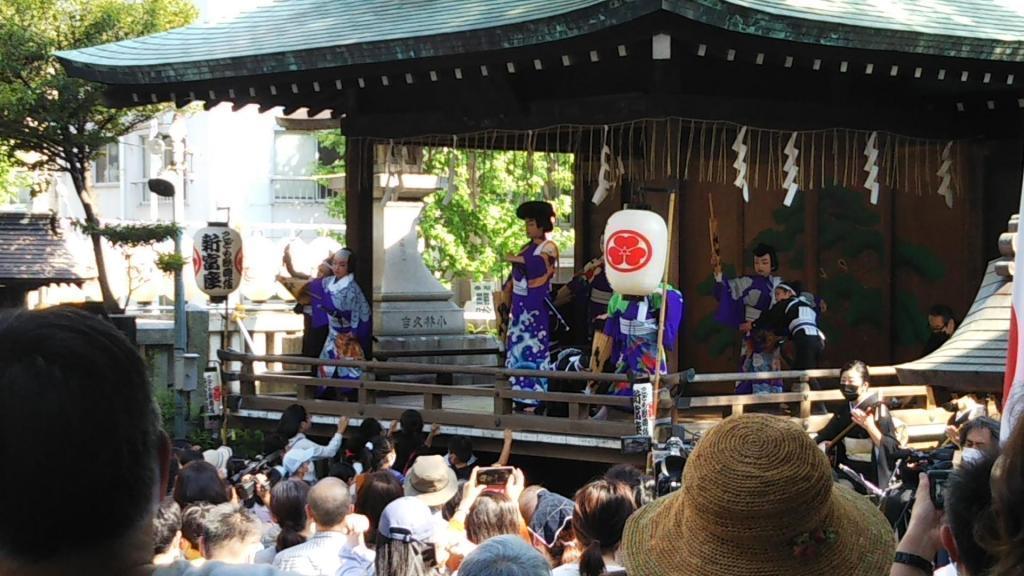  鐵炮洲稻荷神社定期大祭祀的4天
