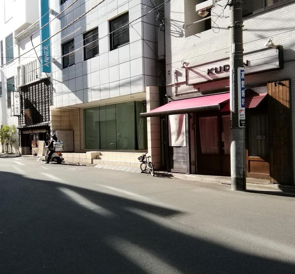  朱薩布羅館,曾經在人形町
　　～朱薩布羅館/堺町・葺屋町戲劇町跡～