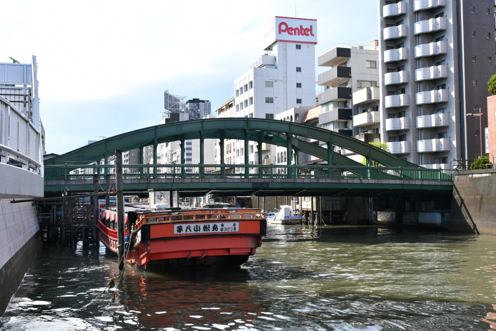  兩國橋與兩國廣小路、柳橋