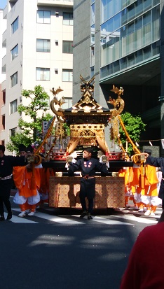  神田祭～藥研堀不動院附近