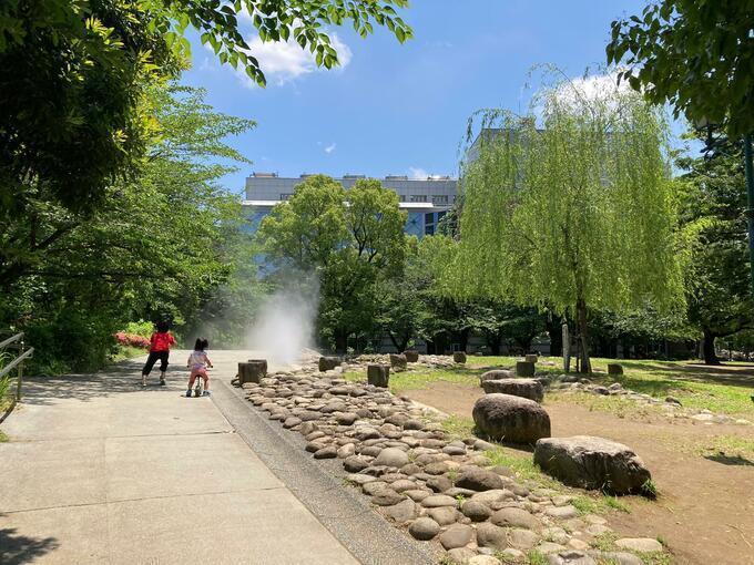  住在區內、在職人員可以免費使用,濱町公園的野營場(燒烤場)非常舒適!