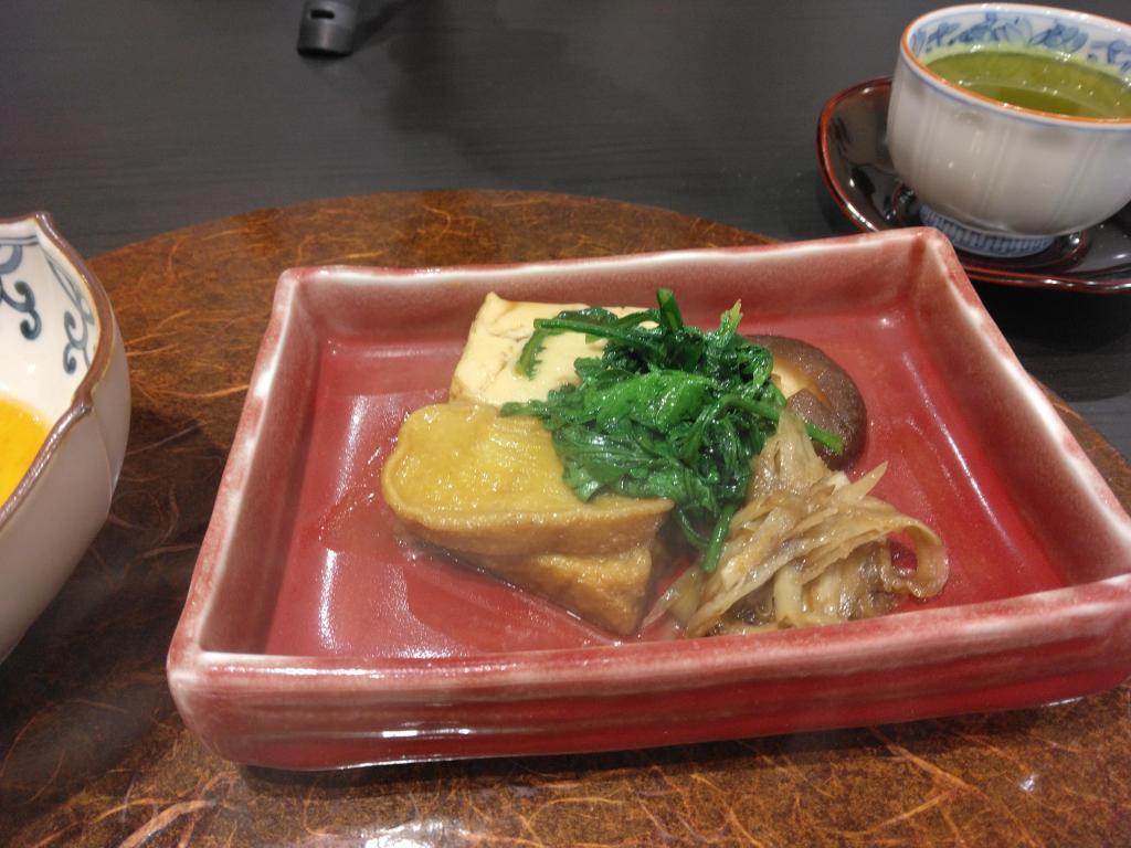  「SHOKUIKI(食粹)」第一彈!
“單間宴席北大路京橋茶寮”的“SHOKUIKI原創壽喜燒套餐with Edo-Tokyo蔬菜”