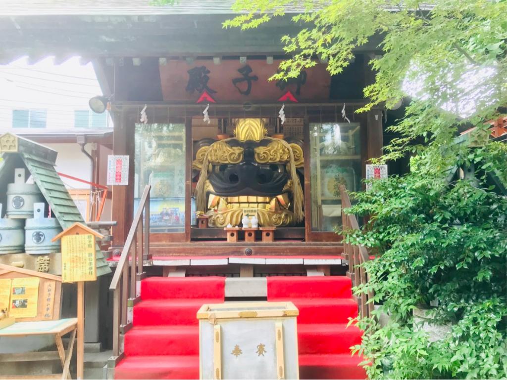 向吞下願望實現的難得的大獅子蜆貝祈願～築地・波除神社～