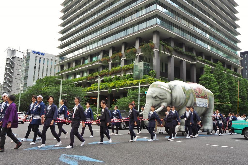  山王祭開始了。