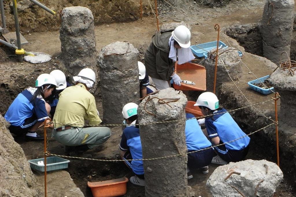  日本橋之地馬上就要120年了!
關於在繼承歷史和文化的同時以國際性為目標的“開智日本橋學園”和沉睡在地下的“柳原土手遺跡”