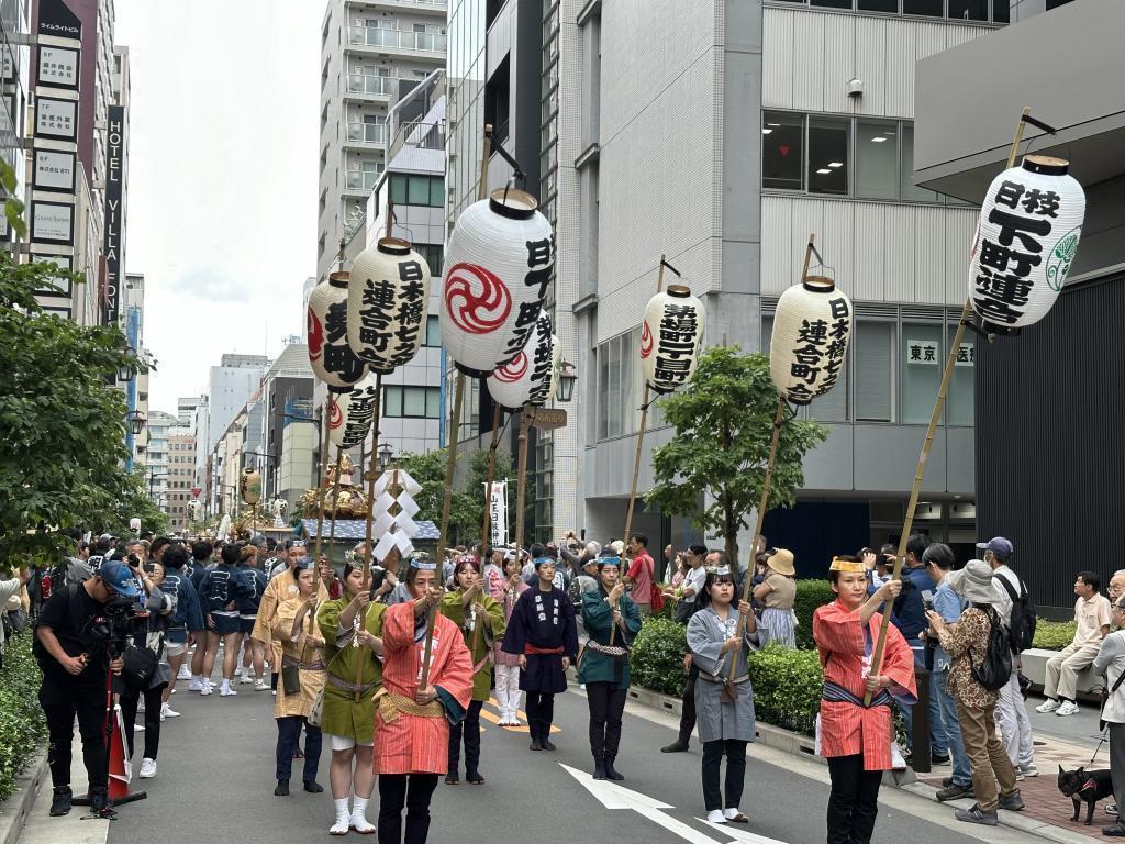 ③ 下町聯合渡御匯合店八丁掘1-11附近「八丁堀聯合渡御」八丁堀二丁目西町會,貼身報告　