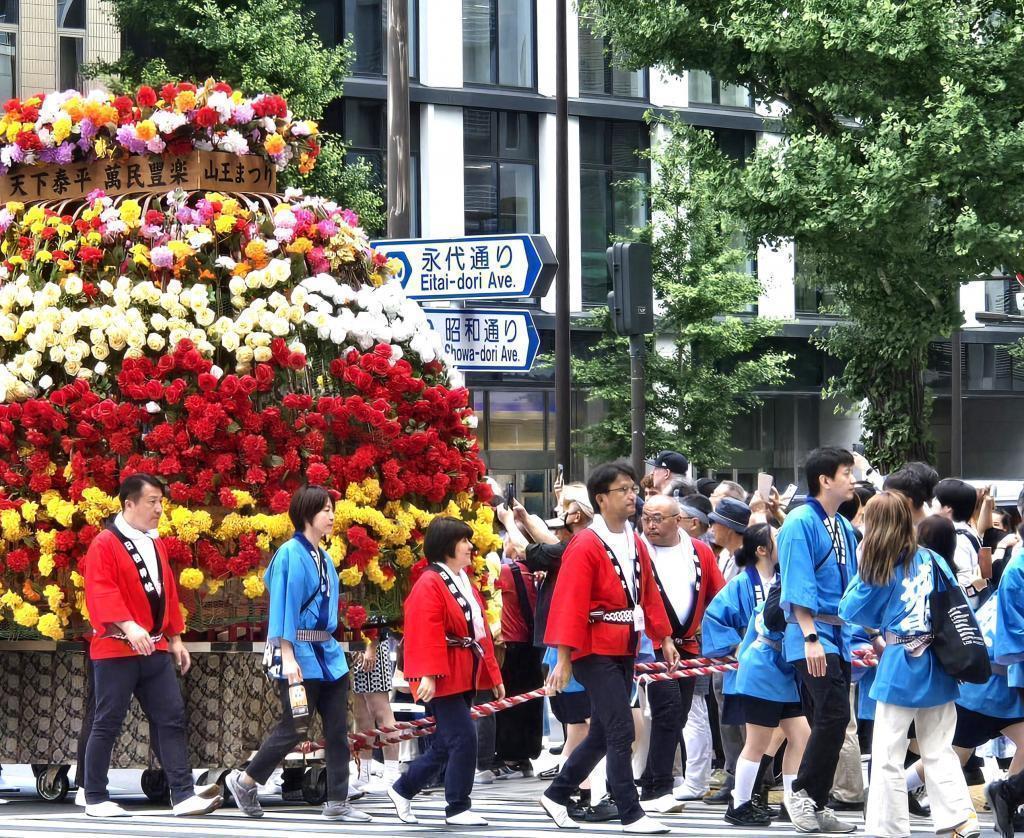  日本橋日枝神社(山王旅行所)神幸祭