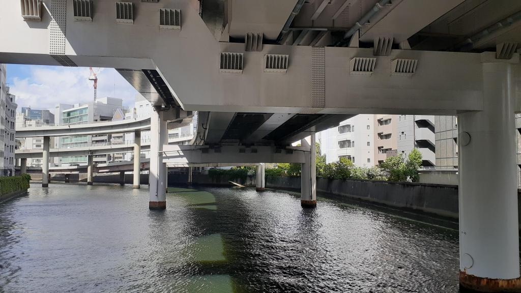  在中央區外知道的昔日鎧甲河岸