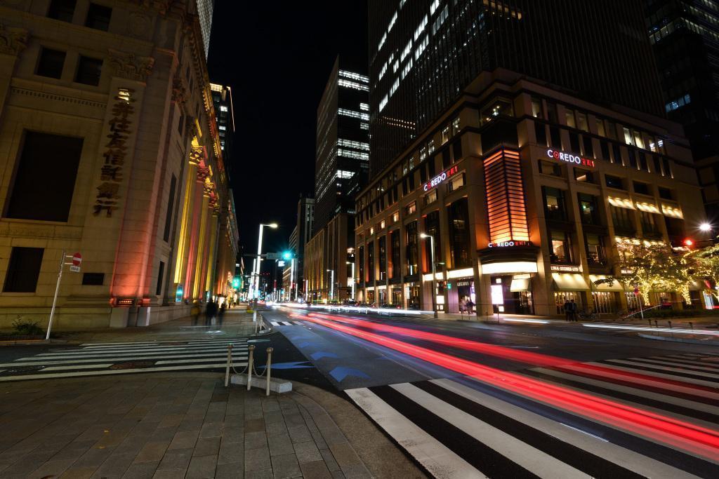  The Beautiful Nightscape of Nihonbashi