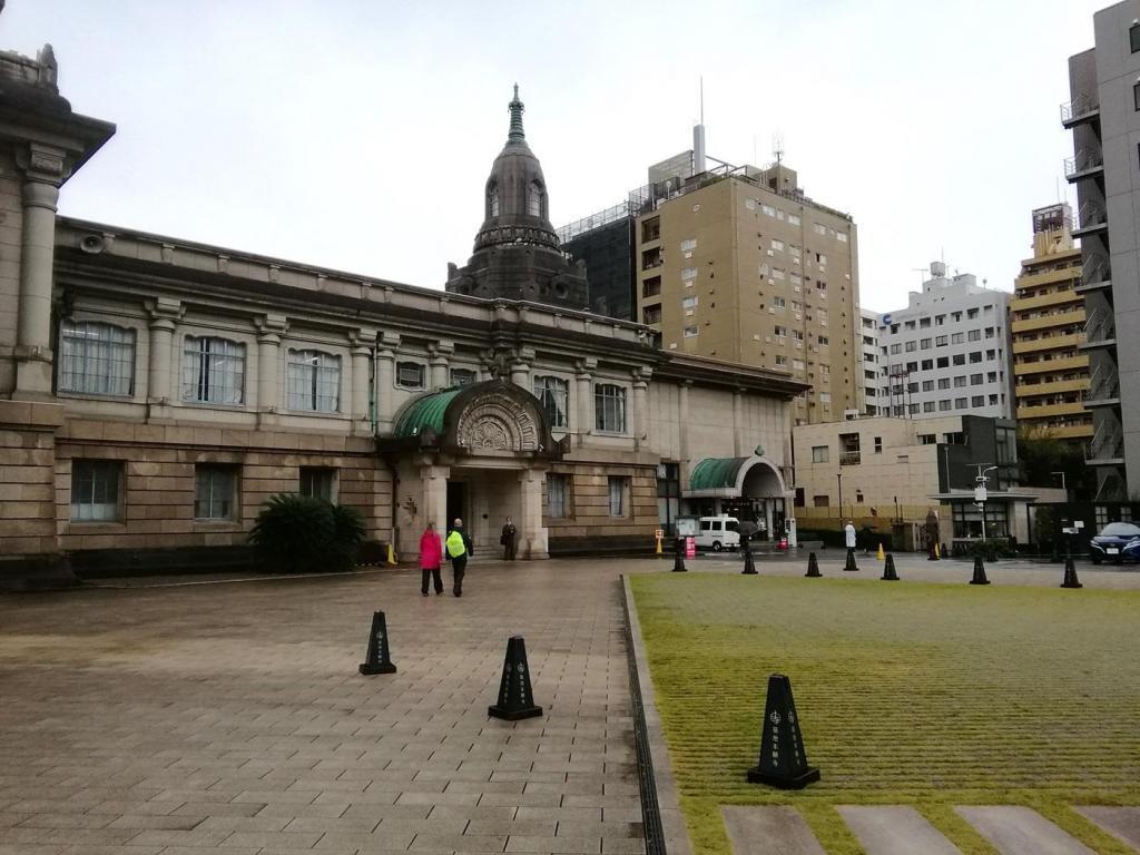  雨之朝築地本願寺
　還有推薦的餐廳
　　～築地本願寺～