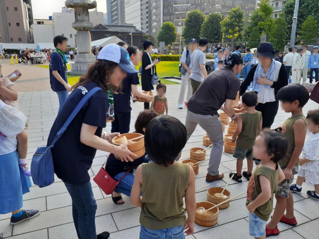  “築地本願寺納涼盂蘭盆舞大會”環保志願者報告