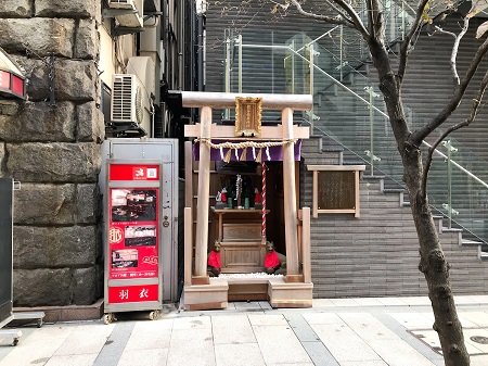  慣例銀座的神社巡禮